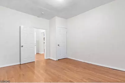 366 Badger Ave, Newark, NJ 07112 - Photo 28