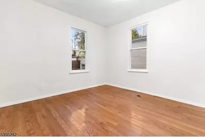 366 Badger Ave, Newark, NJ 07112 - Photo 26