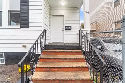 366 Badger Ave, Newark, NJ 07112 - Photo 4