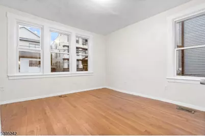 366 Badger Ave, Newark, NJ 07112 - Photo 22