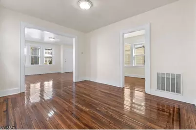 24 Irving Ave, Newark, NJ 07112 - Photo 2