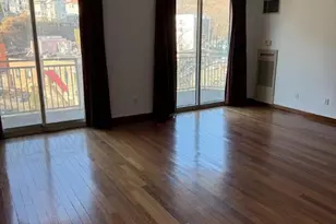 1055 River Rd, Edgewater, NJ 07020 - Photo 4