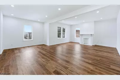 75 Washington St, East Orange, NJ 07017 - Photo 4