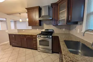 50 Kipp Ave, Elmwood Park, NJ 07407 - Photo 6