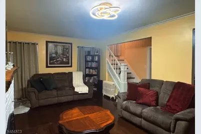 401 Woodland Ave, Roselle Park, NJ 07204 - Photo 4