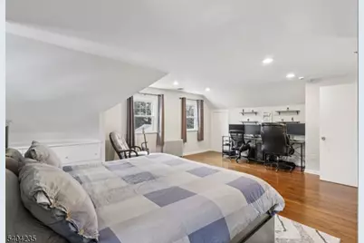 218 Swarthmore Rd, Linden, NJ 07036 - Photo 16