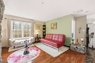 191 Prestwick Way, Edison Twp., NJ 08820 - Photo 4