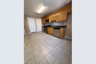 16 Lincoln Pl, Clifton, NJ 07011 - Photo 6