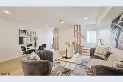 413 Paulison Ave, Passaic, NJ 07055 - Photo 2