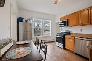 593 Broad St, Carlstadt, NJ 07072 - Photo 8