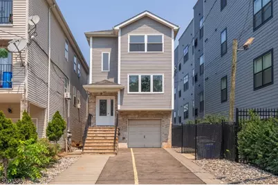 1117 Chestnut St, Elizabeth, NJ 07201 - Photo 1