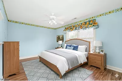 35 Hancock Pl, Franklin Township, NJ 08873 - Photo 36