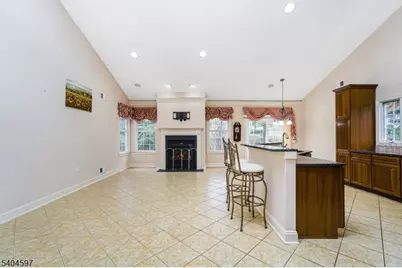 35 Hancock Pl, Franklin Township, NJ 08873 - Photo 18