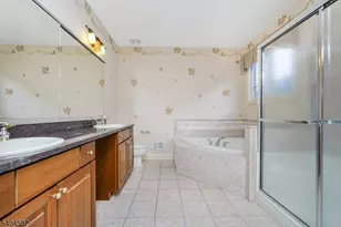 35 Hancock Pl, Franklin Township, NJ 08873 - Photo 28