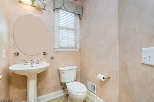 35 Hancock Pl, Franklin Township, NJ 08873 - Photo 30