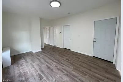 411 21st Ave, Paterson, NJ 07513 - Photo 4