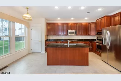 136 Hickory Hill Blvd #101, Totowa, NJ 07512 - Photo 14