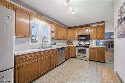 97 Skyview Dr, Washington Township, NJ 07882 - Photo 14