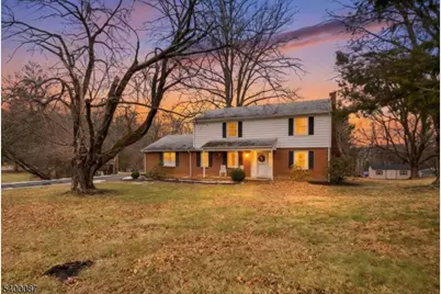 97 Skyview Dr, Washington Township, NJ 07882 - Photo 2