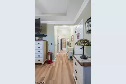 319 Regency Pl #319, Woodbridge Township, NJ 07095 - Photo 6