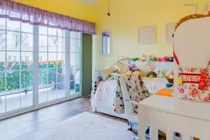 319 Regency Pl, Woodbridge Township, NJ 07095 - Photo 14