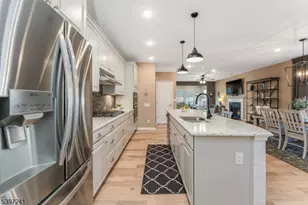 12 Barnett Rd, Raritan Township, NJ 08822 - Photo 6