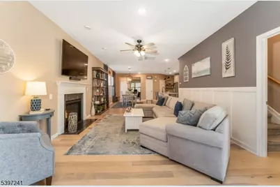 12 Barnett Road, Raritan Township, NJ 08822 - Photo 16