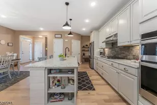 12 Barnett Rd, Raritan Township, NJ 08822 - Photo 10