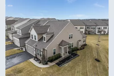 12 Barnett Road, Raritan Township, NJ 08822 - Photo 2