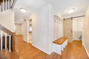 44 Littlewood Ct, Wayne Twp., NJ 07470 - Photo 2