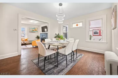 21 Eastern Pkwy, Newark, NJ 07106 - Photo 16