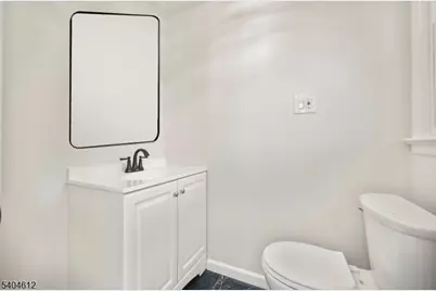 21 Eastern Pkwy, Newark, NJ 07106 - Photo 36