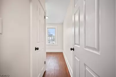 21 Eastern Pkwy, Newark, NJ 07106 - Photo 28