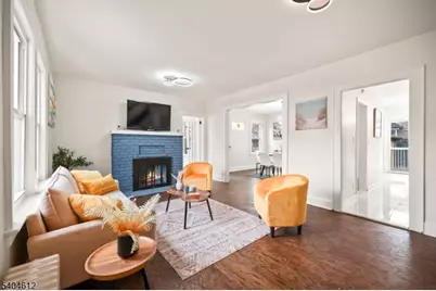 21 Eastern Pkwy, Newark, NJ 07106 - Photo 12