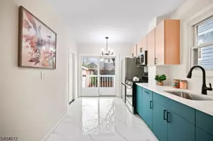 21 Eastern Pkwy, Newark, NJ 07106 - Photo 18