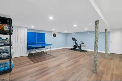 145 Harrison St, Nutley, NJ 07110 - Photo 28