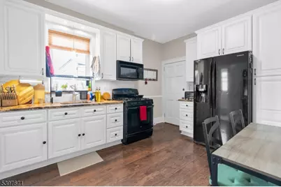 145 Harrison St, Nutley, NJ 07110 - Photo 14