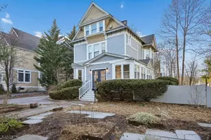 386 Park St, Montclair, NJ 07043 - Photo 4