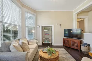 386 Park St, Montclair, NJ 07043 - Photo 12