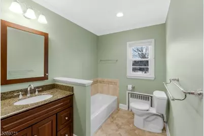 211 Reaville Rd, Raritan Township, NJ 08822 - Photo 28