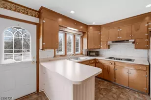 211 Reaville Rd, Raritan Township, NJ 08822 - Photo 16