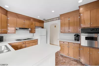 211 Reaville Rd, Raritan Township, NJ 08822 - Photo 14