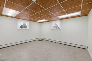 211 Reaville Rd, Raritan Township, NJ 08822 - Photo 34