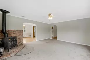 211 Reaville Rd, Raritan Township, NJ 08822 - Photo 10