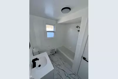 1 Coolidge Pl, Haledon, NJ 07508 - Photo 10