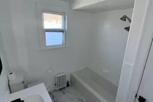 1 Coolidge Pl, Haledon, NJ 07508 - Photo 10