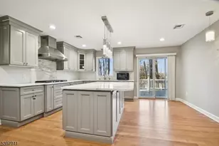 3 Springhill Rd, Randolph Township, NJ 07869 - Photo 2