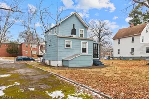 354 Hayward St, Orange, NJ 07050 - Photo 18