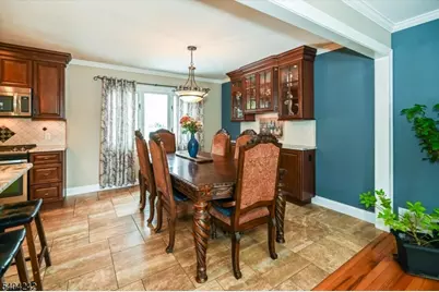 2 Eden Pl, Wayne, NJ 07470 - Photo 10