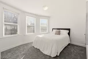 207 Brighton Ave, East Orange, NJ 07017 - Photo 16